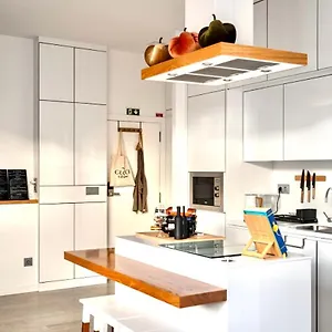 Appartement Cristalia,roof Terrace In Center, Garage, Netflix 75inch Tv, Funchal (Madeira)